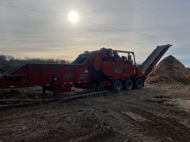 2011 RotoChopper FP66 Hogs and Wood Grinders